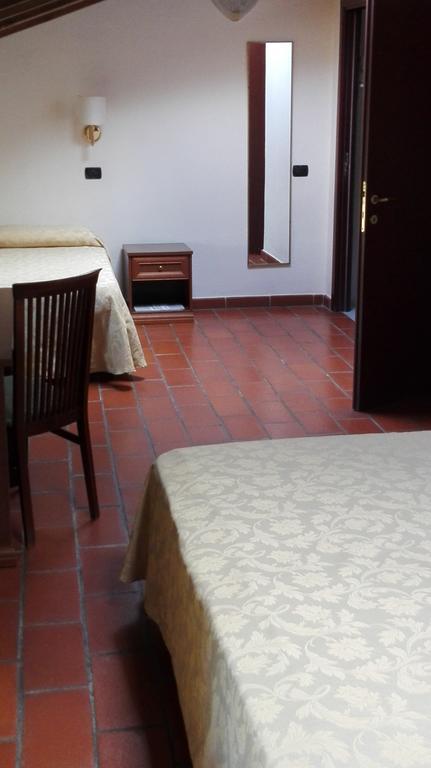 Corte Degli Estensi Formigine Exteriör bild