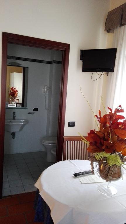 Corte Degli Estensi Formigine Exteriör bild