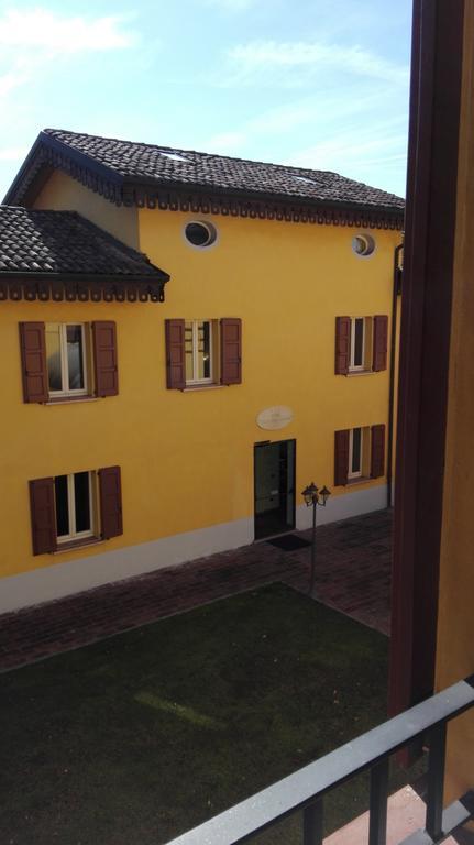 Corte Degli Estensi Formigine Exteriör bild